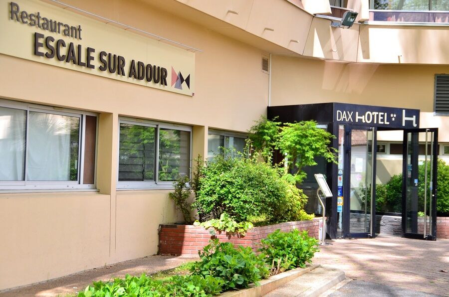 Dax Hotel Luaran gambar