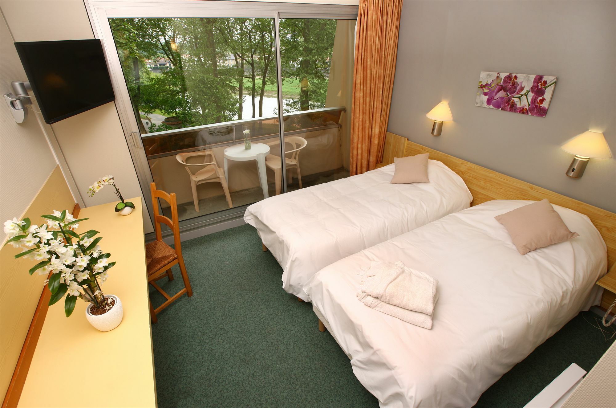 Dax Hotel Luaran gambar